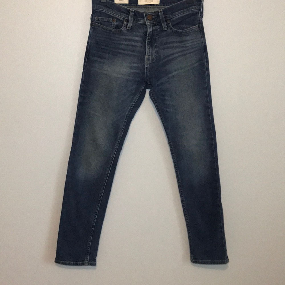 ✨Gently worn Hollister jeans